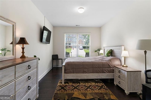 17 Twelve Oaks Dr, Cartersville, GA 30120 - bedroom with dark wood-style floors and baseboards