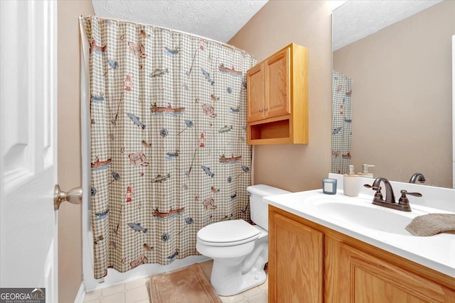 11 Chestnut St, Cartersville, GA 30120 - bathroom with vanity, toilet, a shower with curtain, and a textured ceiling
