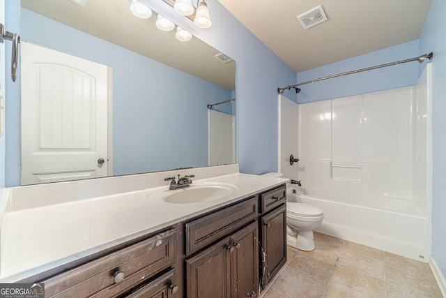 1022 Nestling Dr, Lawrenceville, GA 30045 - full bath with vanity, toilet, and bathtub / shower combination