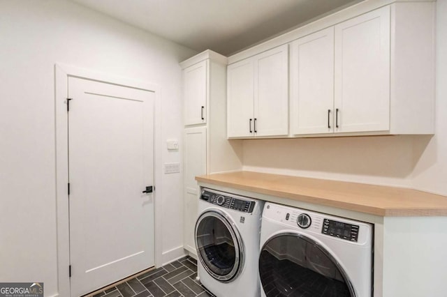 5306 Weeping Creek Trl, Flowery Branch, GA 30542 - laundry room with independent washer and dryer, cabinet space, and baseboards