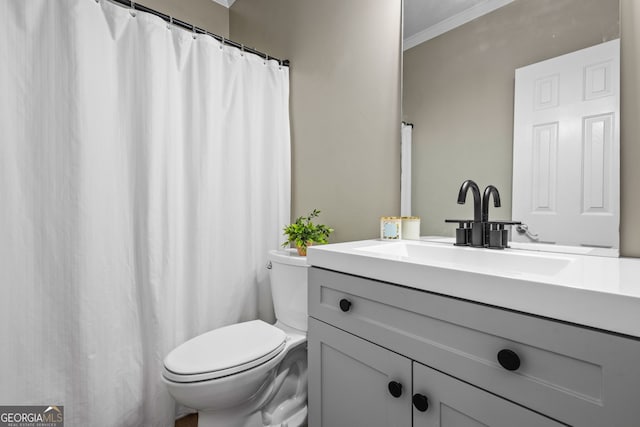167 Maggies Pt, Dallas, GA 30132 - full bathroom featuring vanity and ornamental molding