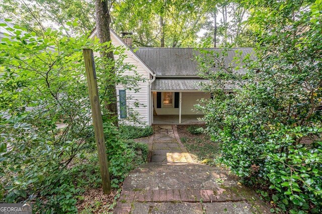 546 Pulaski St, Athens, GA 30601 - view of outbuilding with covered porch
