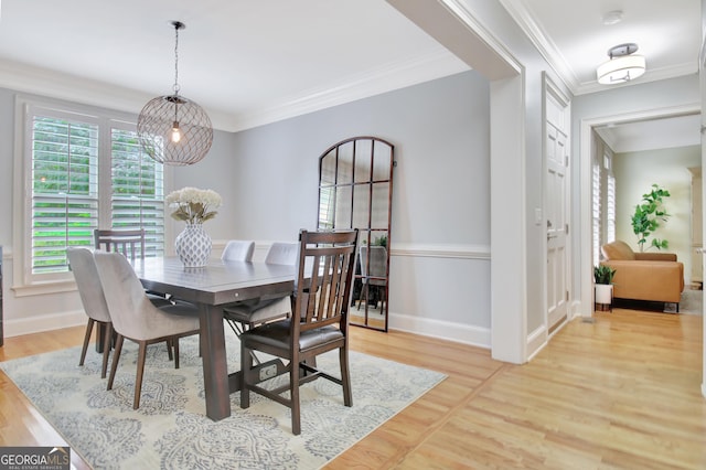 505 Lighthouse Ln, Peachtree City, GA 30269 - dining space featuring light wood-type flooring, ornamental molding, and baseboards