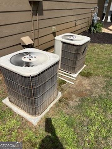121 Fountain Oak, Villa Rica, GA 30180 - exterior view of a central air condition unit
