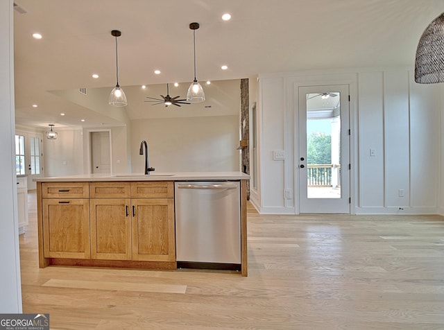 375 Werner Way, Senoia, GA 30276 - kitchen featuring dishwasher, open floor plan, a ceiling fan, light wood-style floors, and recessed lighting