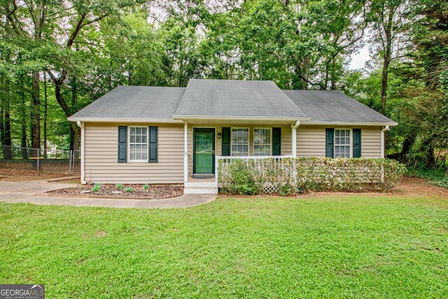 85 Prestigious Pl, Senoia, GA 30276 - ranch-style home with a porch