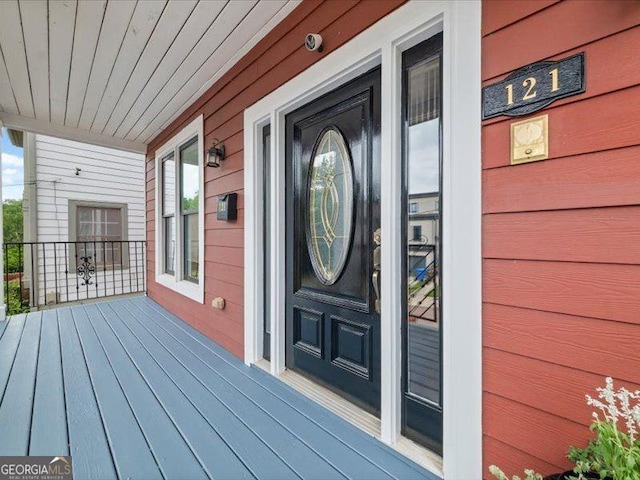 121 Fulton Way SE, Atlanta, GA 30312 - entrance to property featuring covered porch and a surveillance system