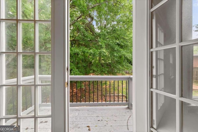 6771 Sunny Brook Ln, Atlanta, GA 30328 - view of doorway
