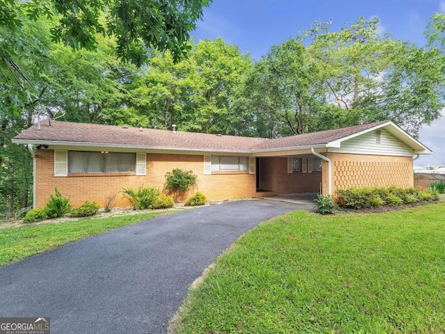 225 Melea Ln, Calhoun, GA 30701