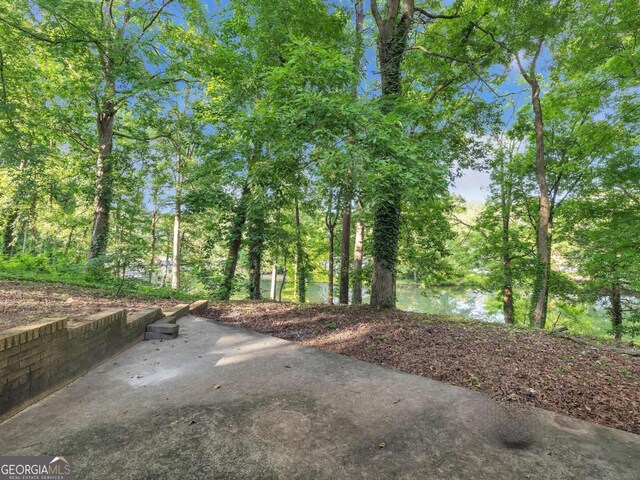 225 Melea Ln, Calhoun, GA 30701