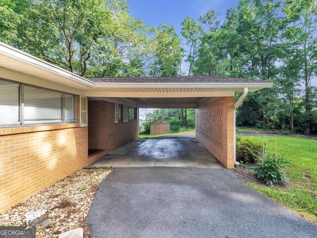 225 Melea Ln, Calhoun, GA 30701