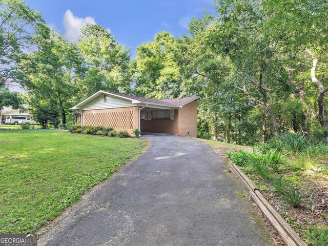 225 Melea Ln, Calhoun, GA 30701