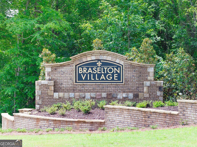 525 King Vlg, Braselton, GA 30517 - view of community / neighborhood sign