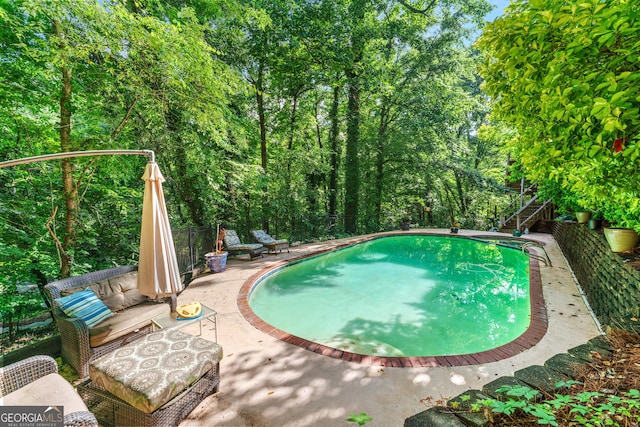 5105 Jett Forest Trl NW, Sandy Springs, GA 30327 - swimming pool with a patio