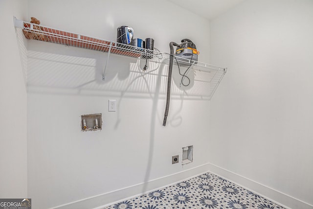 1721 S Gordon St SW, Atlanta, GA 30310 - laundry area with washer hookup, electric dryer hookup, and tile patterned floors