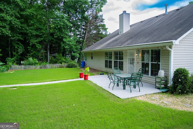 2407 Cove Lake Way, Lithonia, GA 30058 - view of yard featuring a patio