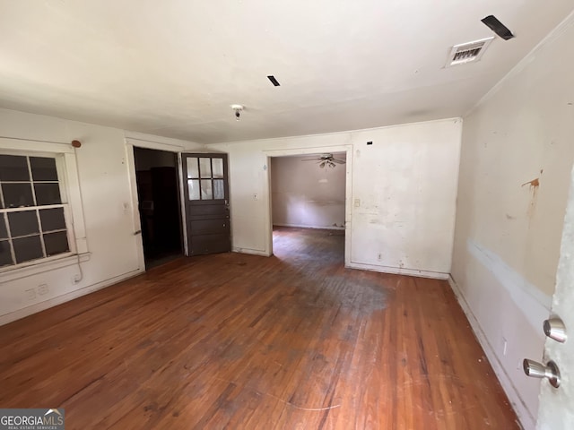 1263 Highland Ave, Macon, GA 31211 - unfurnished room featuring wood finished floors and a ceiling fan