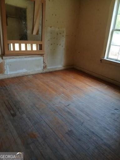 1263 Highland Ave, Macon, GA 31211 - unfurnished room with hardwood / wood-style floors