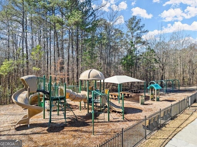 4927 Slaton Dr, Acworth, GA 30101