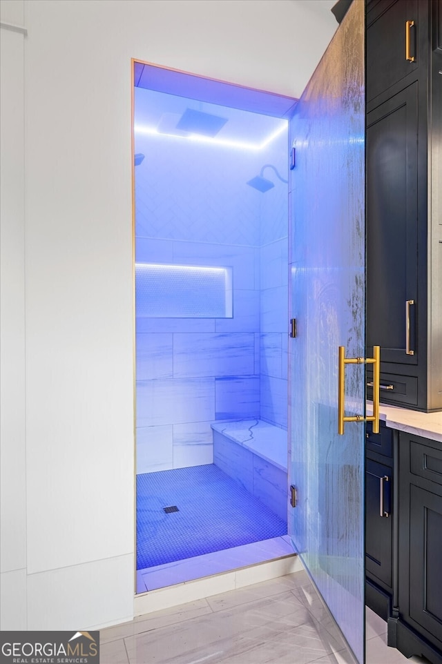 4927 Slaton Dr, Acworth, GA 30101 - bathroom featuring tiled shower and vanity