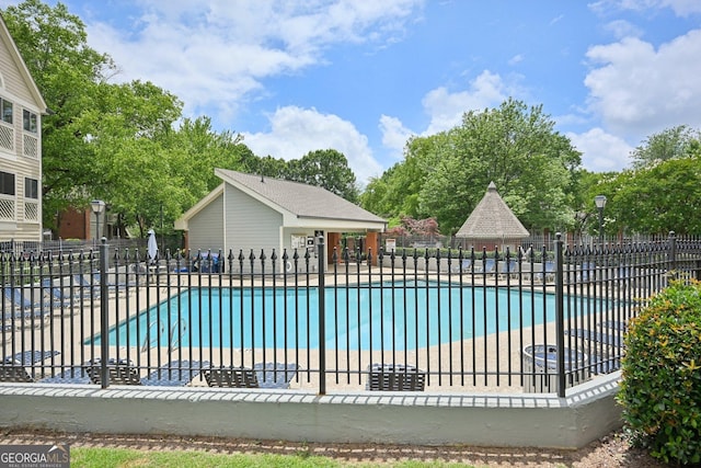 514 Mcgill Pl NE, Atlanta, GA 30312 - community pool with a patio area