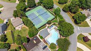 230 Wytheford Ct, Alpharetta, GA 30004 - bird's eye view of a pool