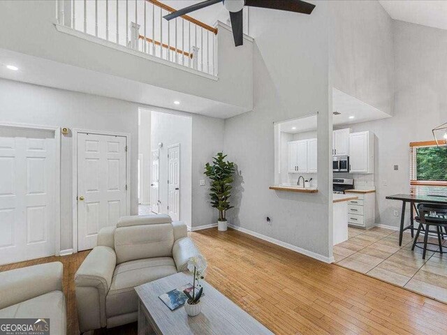 3042 Oak Vista Way, Lawrenceville, GA 30044