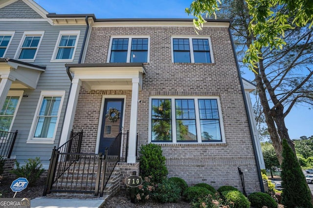710 Elmwood Way, Roswell, GA 30075 - townhome / multi-family property with brick siding