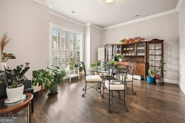 993 Harvest Park Ln, Suwanee, GA 30024 - dining area featuring crown molding and wood finished floors