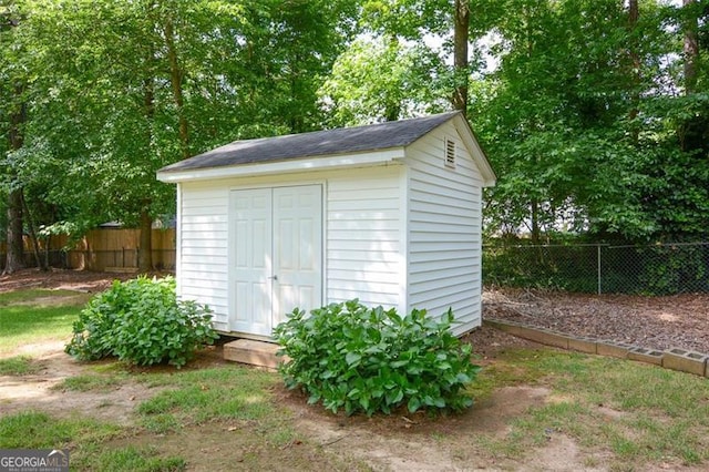 402 Princeton Way, Lawrenceville, GA 30044 - view of shed featuring a fenced backyard
