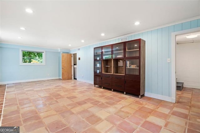 1492 Sagewood Cir, Stone Mountain, GA 30083 - empty room featuring recessed lighting and ornamental molding
