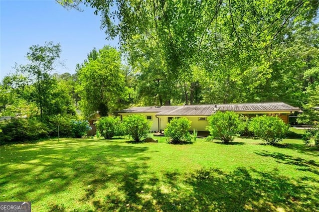 1492 Sagewood Cir, Stone Mountain, GA 30083 - view of green lawn