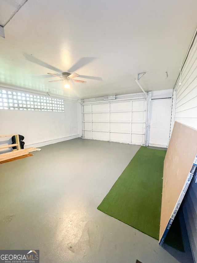 1191 Zoar Rd, Baxley, GA 31513 - garage featuring ceiling fan