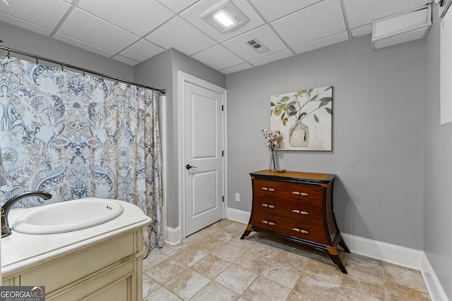 55 Jolie Ln, Sharpsburg, GA 30277 - full bath with a drop ceiling, vanity, and curtained shower