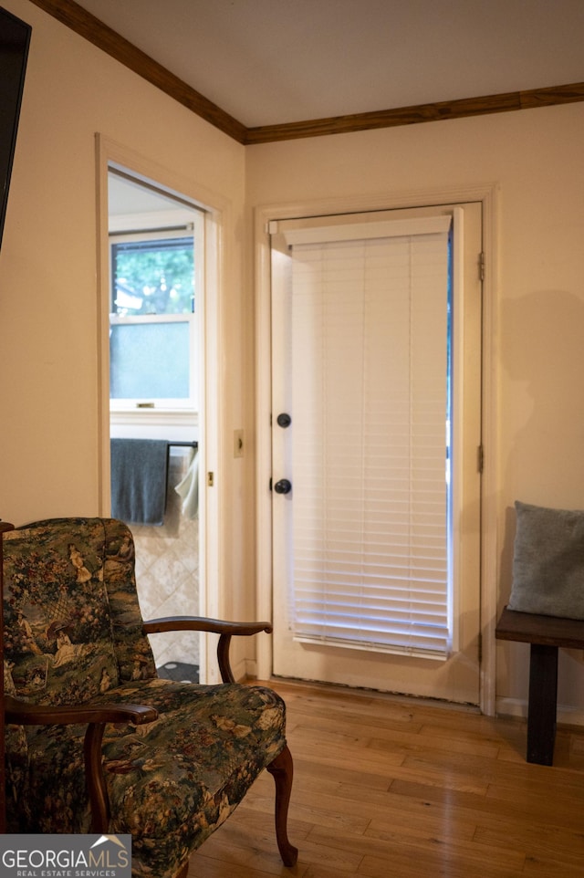 323 Mccartan Trl, Clarkesville, GA 30523 - sitting room with ornamental molding and wood finished floors
