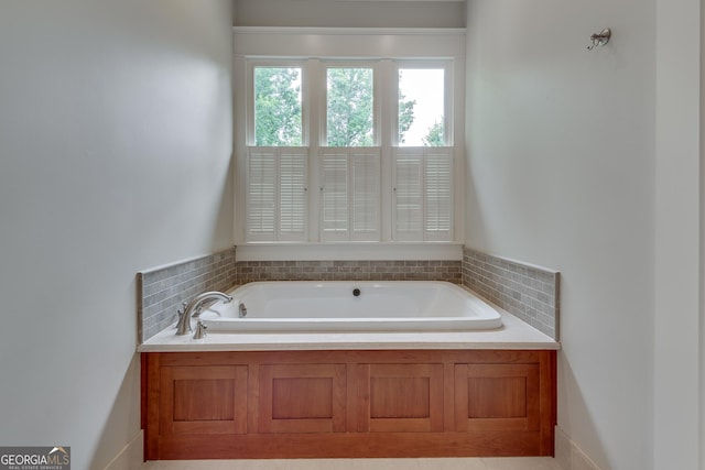 114 Trinity Hollow Dr, Canton, GA 30115 - full bath featuring a bath