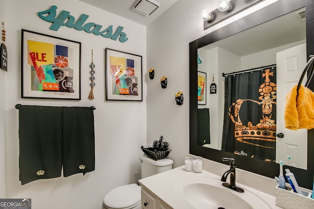 41 Wexford Cir, Cartersville, GA 30121 - full bathroom with vanity, toilet, and curtained shower