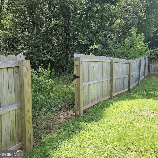 1649 Deer Creek Ln, Monroe, GA 30655 - view of yard