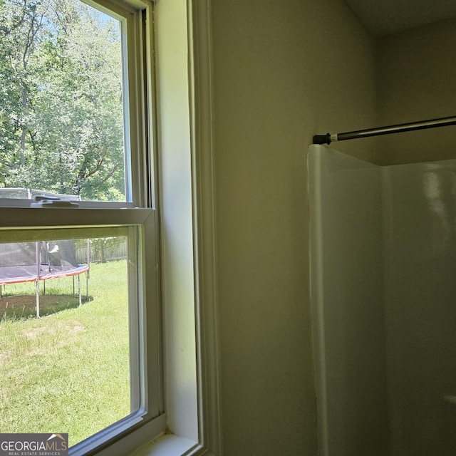 1649 Deer Creek Ln, Monroe, GA 30655 - full bathroom featuring healthy amount of natural light