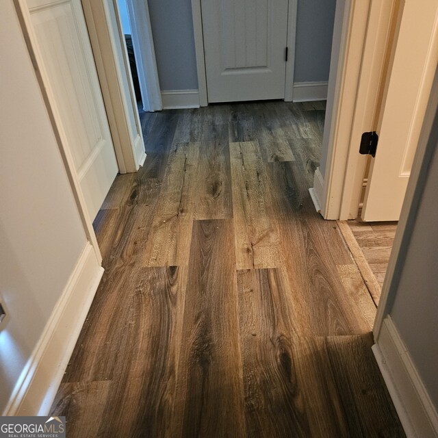 1649 Deer Creek Ln, Monroe, GA 30655 - corridor with wood finished floors and baseboards