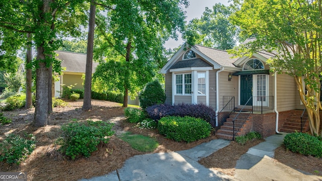 1650 Vintage Club Dr, Greensboro, GA 30642 - view of front facade featuring roof with shingles