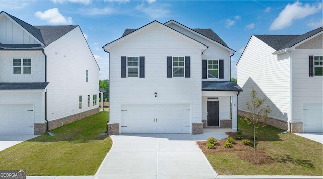 11884 Aukerman Way, Hampton, GA 30228 - traditional home with a garage, a front yard, and driveway