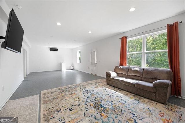 312 Deer Run Dr, Dallas, GA 30132 - living area with recessed lighting