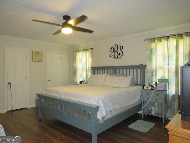 141 Cherokee Cir, Cedartown, GA 30125 - bedroom featuring wood finished floors, ornamental molding, and a ceiling fan