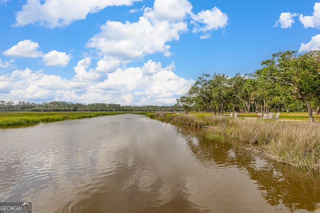 24 Carriage Dr, Saint Simons, GA 31522