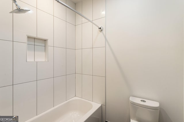 1045 Shepherds Ln NE, Atlanta, GA 30324 - bathroom with toilet and washtub / shower combination