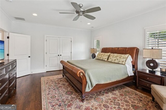 5971 Brundage Ln, Norcross, GA 30071 - bedroom featuring dark wood-style floors, crown molding, a closet, a ceiling fan, and recessed lighting