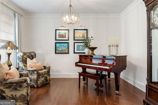 2680 Augeron Ct, Alpharetta, GA 30004 - living area featuring a chandelier, wood finished floors, and crown molding