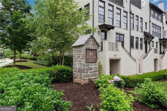6445 Lucent Ln, Atlanta, GA 30328 - exterior space