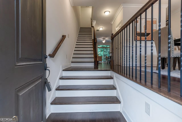 7850 Willoughby Ct, Alpharetta, GA 30005 - stairway featuring wood finished floors, crown molding, and ceiling fan
